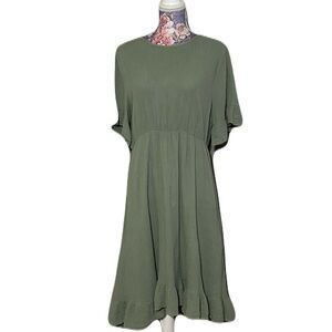 Elegant Green Midi Dress